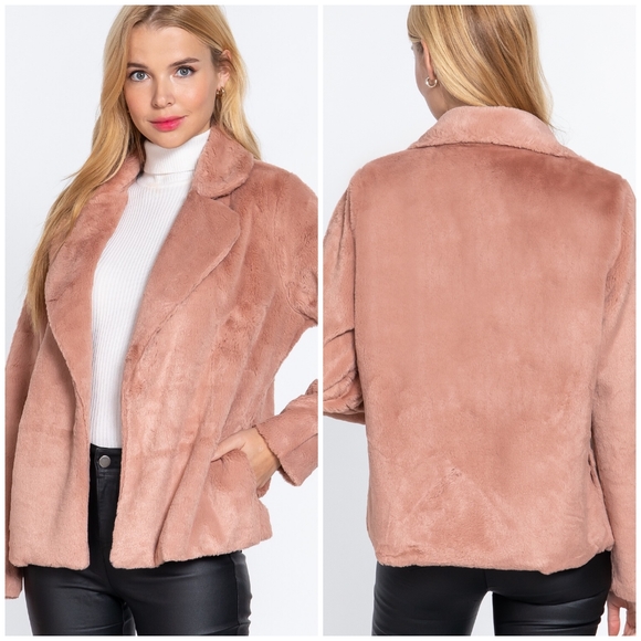 Sophisticated Chic Vintage Blush Faux Fur Open Coat - Picture 3 of 5